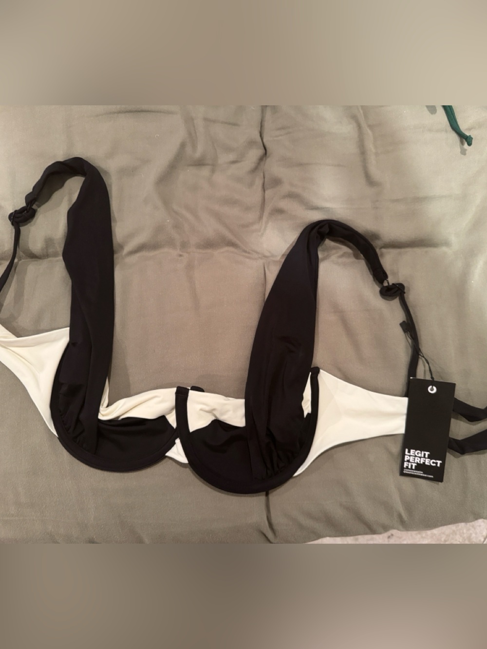 Legit Perfect Fit Black & White Underwire Bra